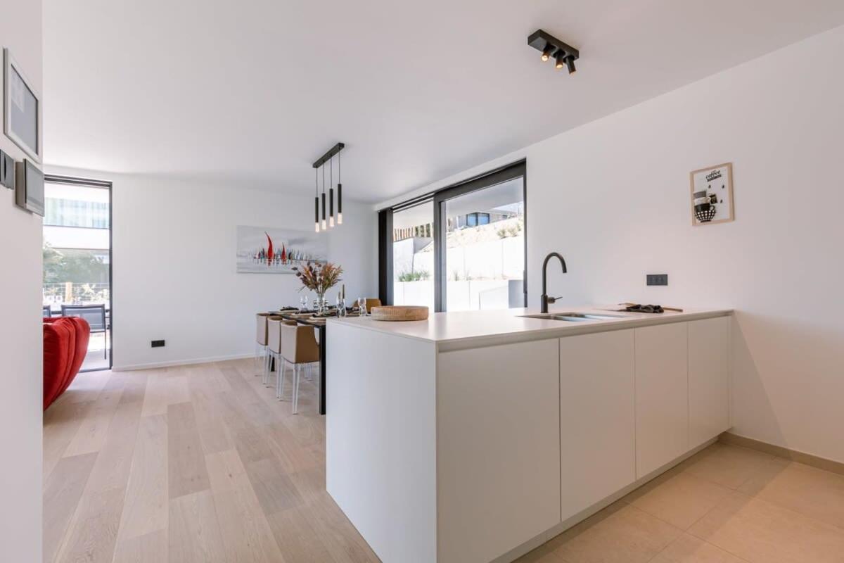 Huswell - Beautiful & Ultramodern Apartment In Oostduinkerke Koksijde Exterior photo